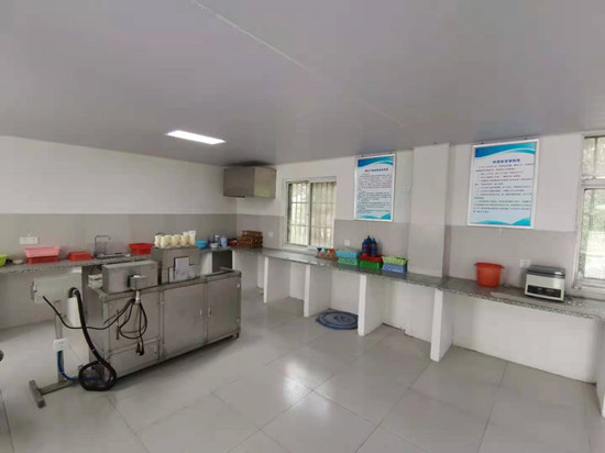 1645089625499904.jpg 02检测实验室_副本.jpg